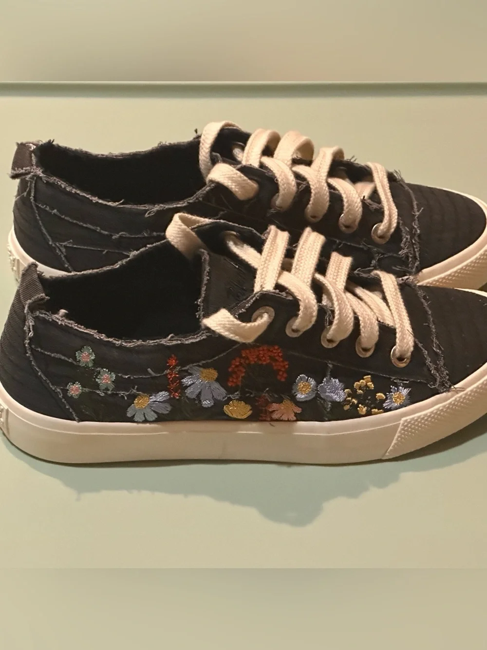 Blowfish Embroidered Black Canvas Lace-Up Sneakers